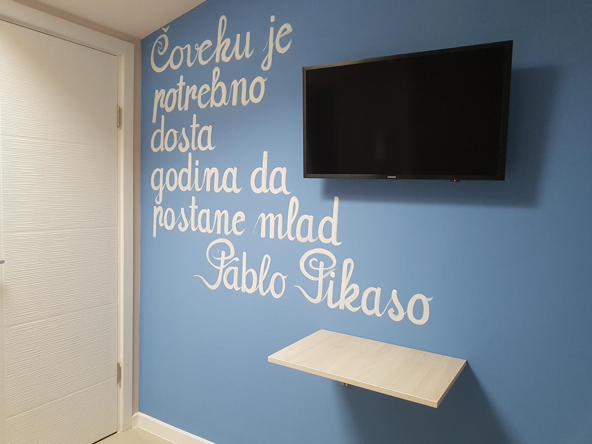 Crystal Light 4* Ni