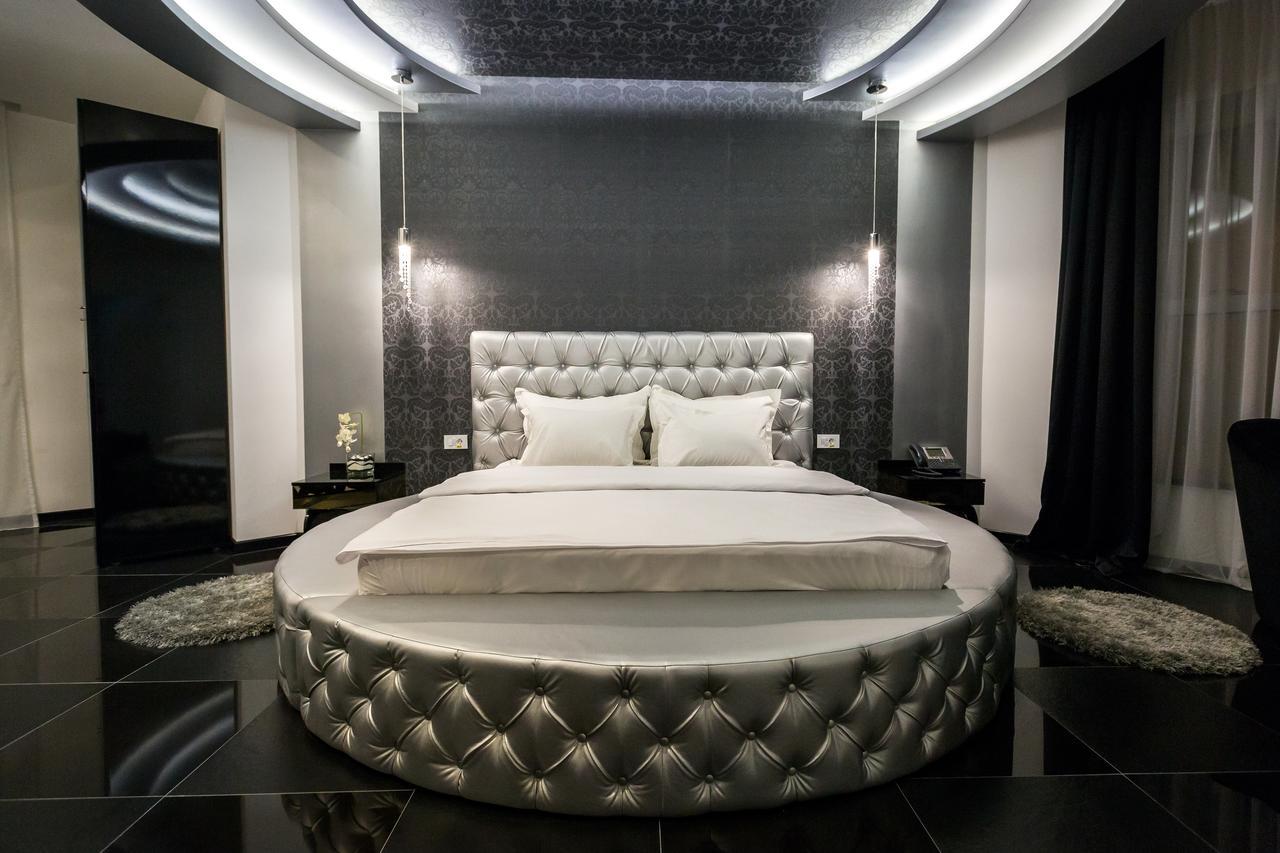 Hotel Crystal Light 4*
