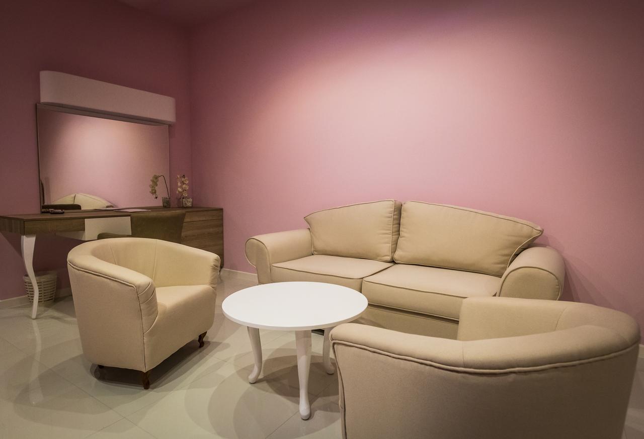 Crystal Light 4* Ni